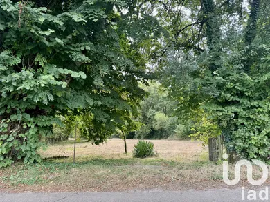 Terrain à bâtir à COURTENAY (45320)