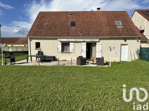 Maison traditionnelle à Marolles-sur-Seine (77130)