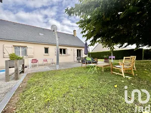 Maison traditionnelle à Loire-Authion (49800)