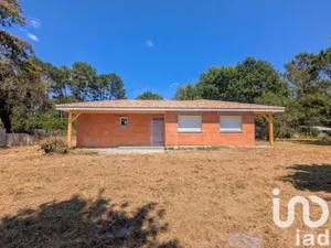 House at Pompéjac (33730)