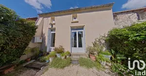 Maison de village à Montrevault sur evre  (49110)