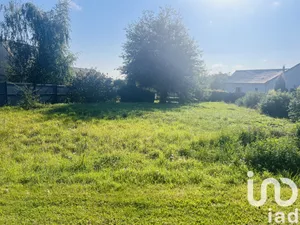 Terrain à bâtir à Beaufort-en-Anjou (49250)