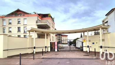 Apartment in Metz (57070)