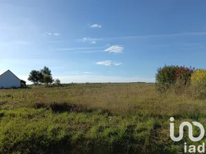 Terrain à bâtir à Saunay (37110)