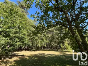 Building plot at Charbuy (89113)