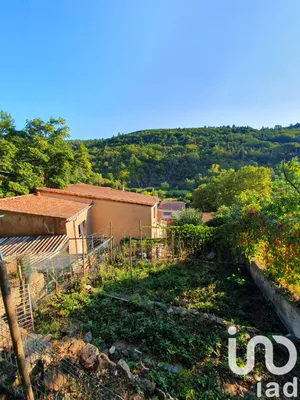 Maison de village à Saint Etienne estrechoux (34260)
