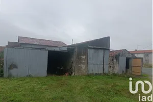 Farm land at BEAUREPAIRE (85500)