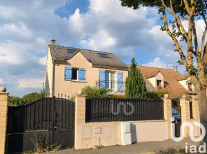 Maison à Sainte-Geneviève-des-Bois (91700)