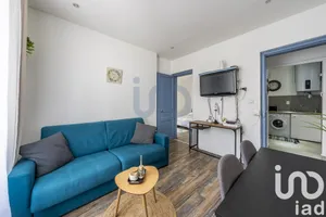 Apartment at MONTREUIL (93100)