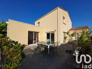 Traditional house at Rezé (44400)