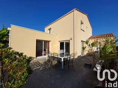 Maison traditionnelle à Rezé (44400)
