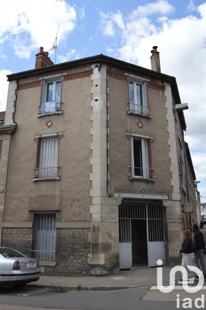 Building at Auxerre (89000)