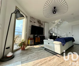 Apartment at Bordeaux (33100)