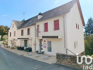 Village house at Florentin-la-Capelle (12140)