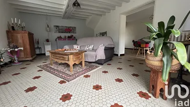Maison à Vernantes (49390)