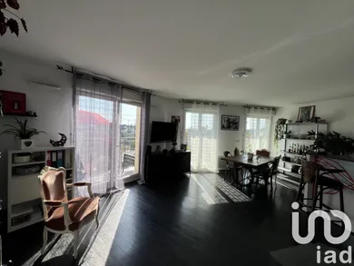 Appartement à Roissy-en-Brie (77680)