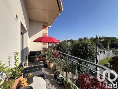 Appartement à Roissy-en-Brie (77680)