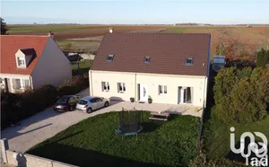 House at Bondaroy (45300)