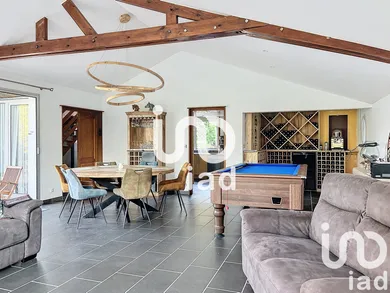 Architectural house at Hesdin-l'Abbé (62360)