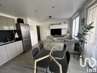 Apartment at BRIE-COMTE-ROBERT (77170)