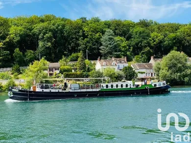 Péniche à samois-sur seine (77920)