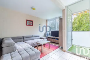Apartment in Savigny-sur-Orge (91600)