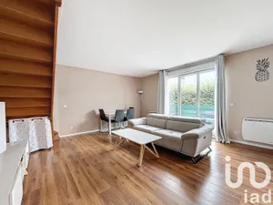 Duplex at Pontcarré (77135)
