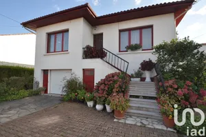 Traditional house at Cenon (33150)