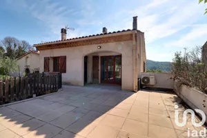 Maison de village à Salernes (83690)