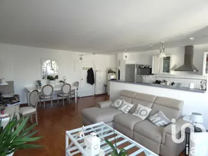 Apartment at Plaisir (78370)