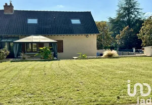 Maison traditionnelle à SAINT-ARNOULT-EN-YVELINES (78730)