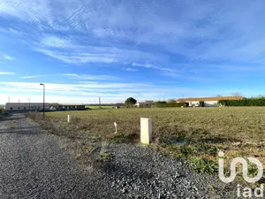 Building plot at FORS (79230)