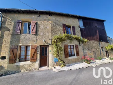 Maison de campagne à Bairon et ses environs (08390)