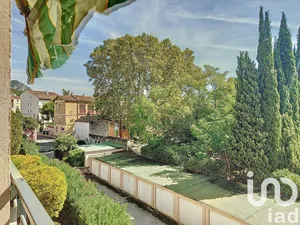 Apartment in Toulon (83200)