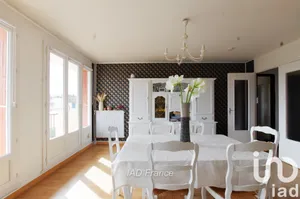 Apartment at Bonnières-sur-Seine (78270)