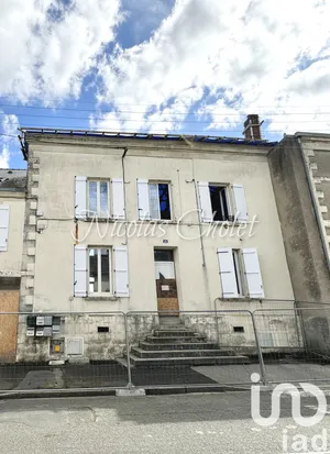 Immeuble à Segré (49500)