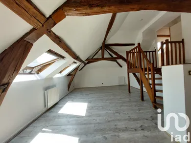 Duplex in Montereau-Fault-Yonne (77130)