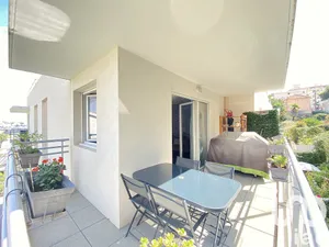 Apartment at Saint-Laurent-du-Var (06700)