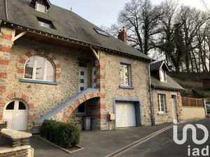 Immeuble à Haybes (08170)