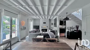 Maison traditionnelle à Soisy-sur-Seine (91450)