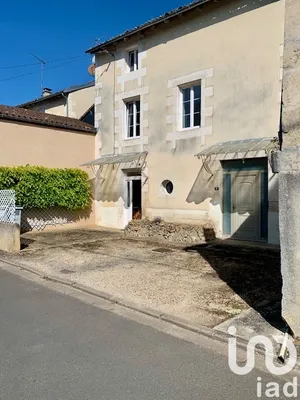Traditional house at Migné-Auxances (86440)