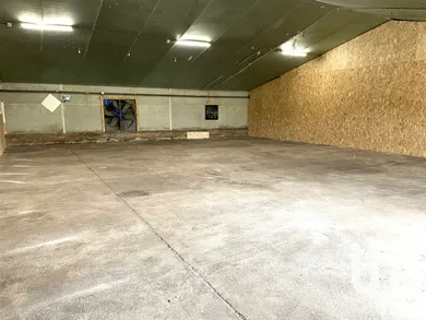 Parking at Ingrandes-Le Fresne sur Loire (49123)