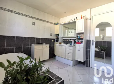 House at Lamorlaye (60260) — 6/13