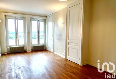 Apartment at Lyon (69009)
