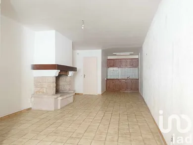 Village house at Pouzolles (34480)