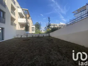 Apartment at Bures-sur-Yvette (91440)