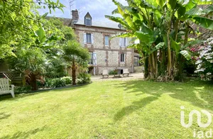 Townhouse at La Rivière-Saint-Sauveur (14600)