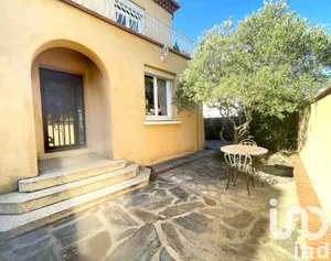 Architectural house in Canet-en-Roussillon (66140)