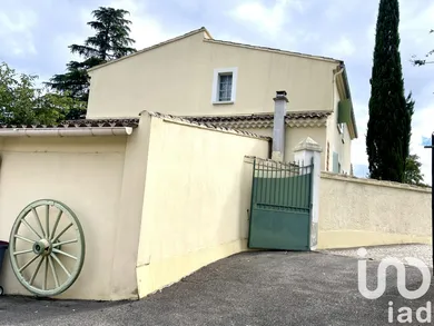 Traditional house at Bollène (84500) — 12/28