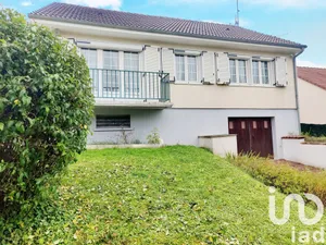 Maison à Beynes (78650)